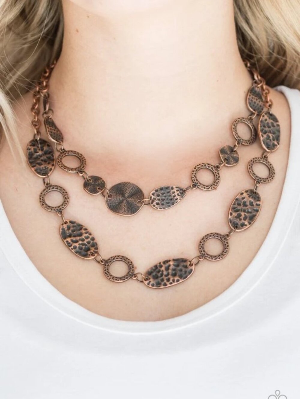 Paparazzi Jewelry Accessories - Trippin On Texture - Copper Necklace - Vintage